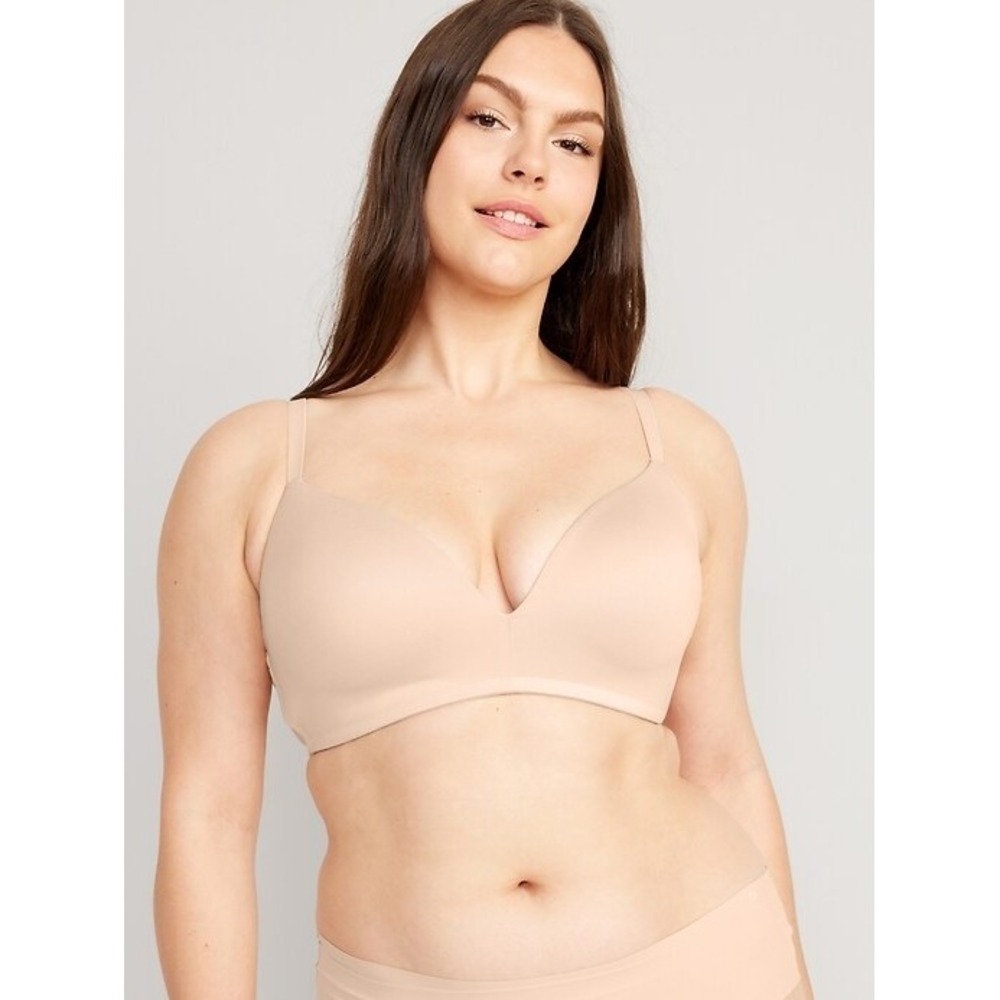 Old Navy Only Full Coverage Molded Wireless Bra 44DDD